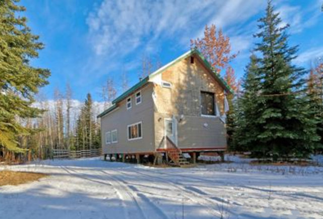 Дешевый солнечный дом для арктической Аляски